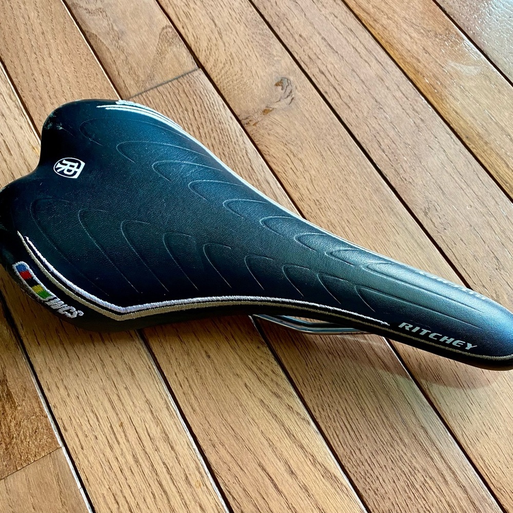 Ritchey Streem WCS saddle titanium rails bike bicycle